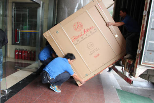 汤原钢琴贵重工艺品无忧运